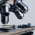 漫画画风分析编辑头像，专注于漫画美术风格研究的青年